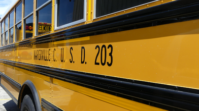  Buses